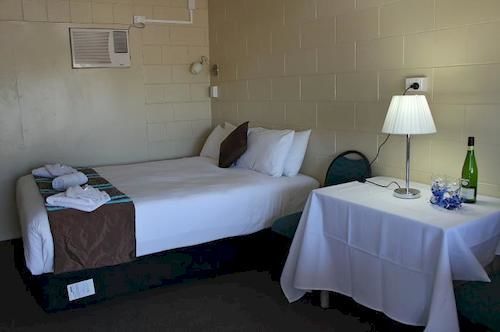 Windsor Hotel Motel Dalby Exterior foto